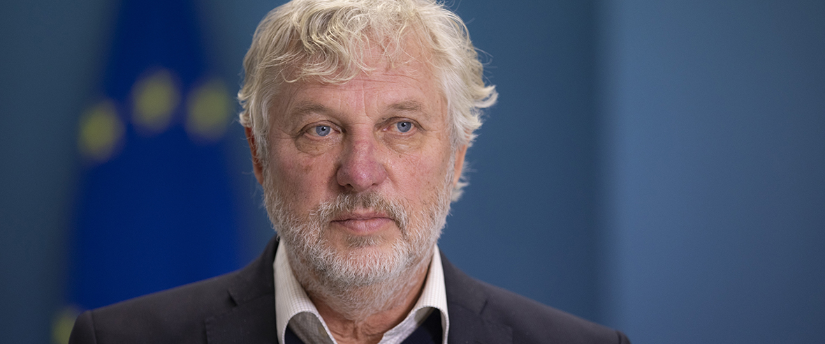 Peter Eriksson, biståndsminister