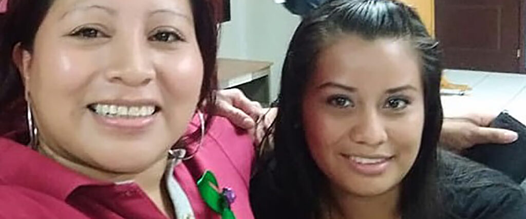 Evelyn Hernandez, till höger, och Teodora del Carmen Vásquez.